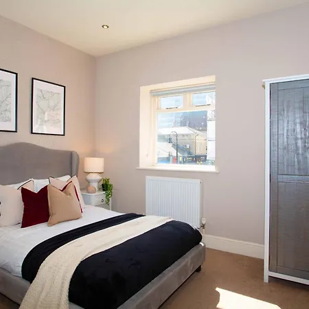 The Stylish Gem Of - Sleeps 6 Apartman *