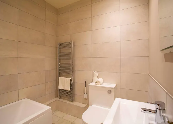 The Stylish Gem Of - Sleeps 6 Harrogate