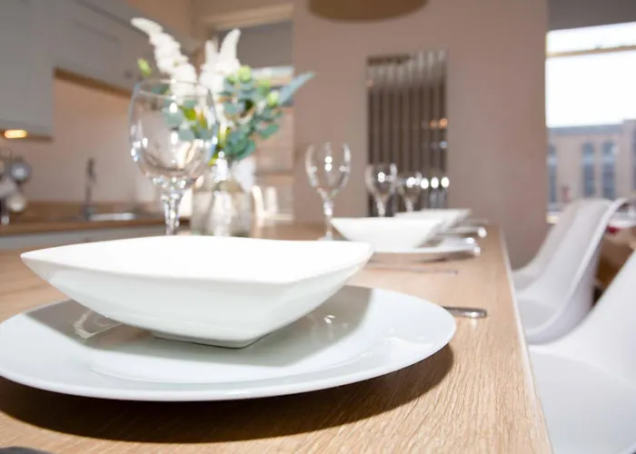 The Stylish Gem Of - Sleeps 6 *