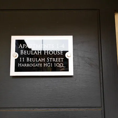 The Stylish Gem Of - Sleeps 6