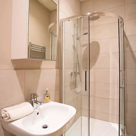 아파트 The Stylish Gem Of - Sleeps 6 *